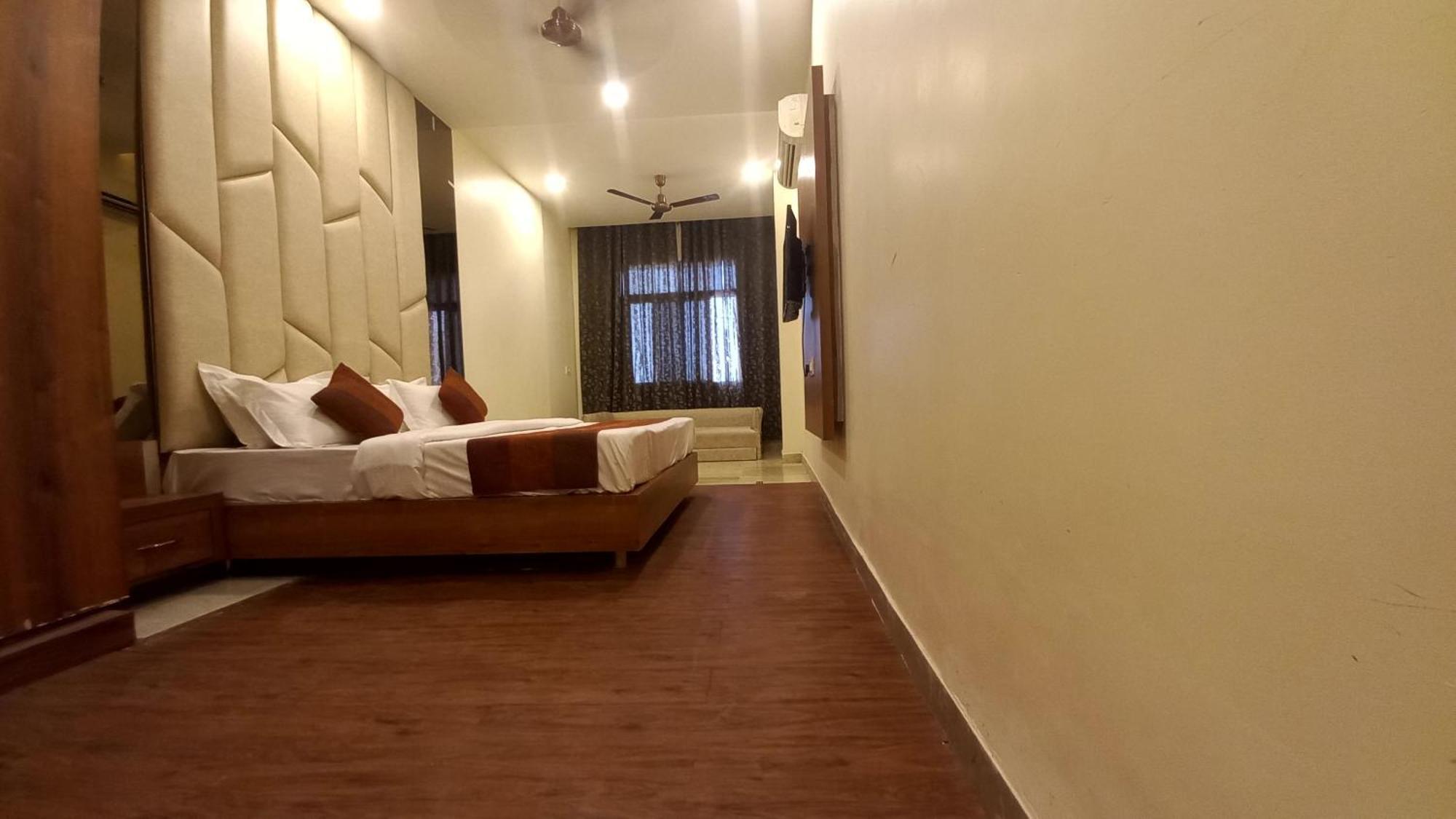 Hotel Indraprastha Jhalawar Dış mekan fotoğraf